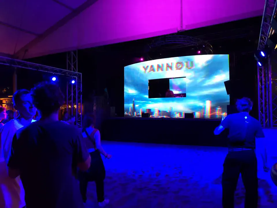Les visuels du Thunder Festival 2019 sur l’écran de scène